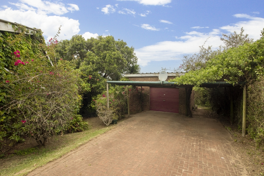 3 Bedroom Property for Sale in East Bank Eastern Cape